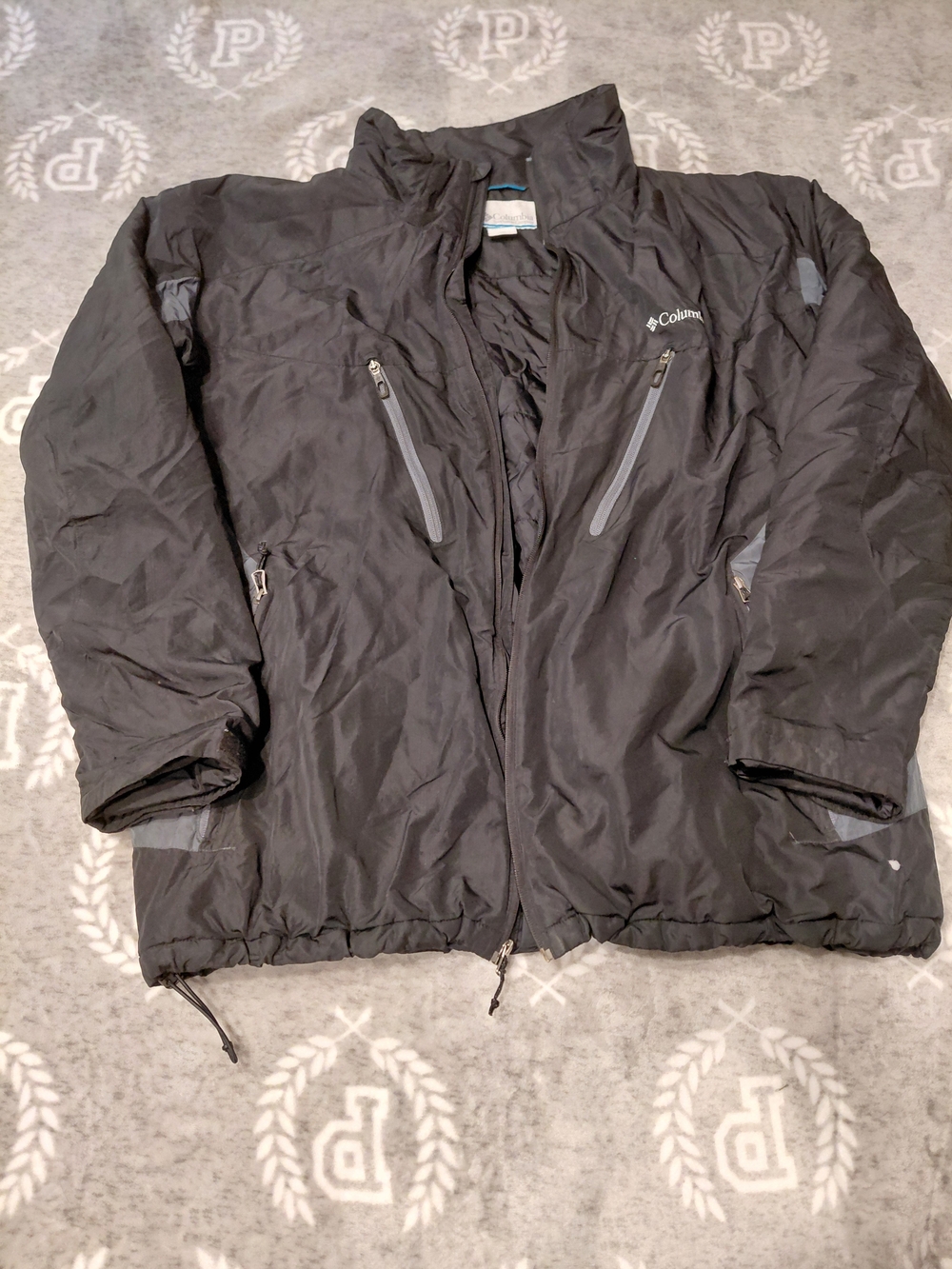 Columbia Men’s Black Insulated Ski Jacket Size XXL